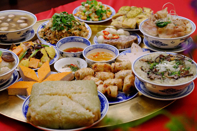 Mâm cỗ ngày xuân