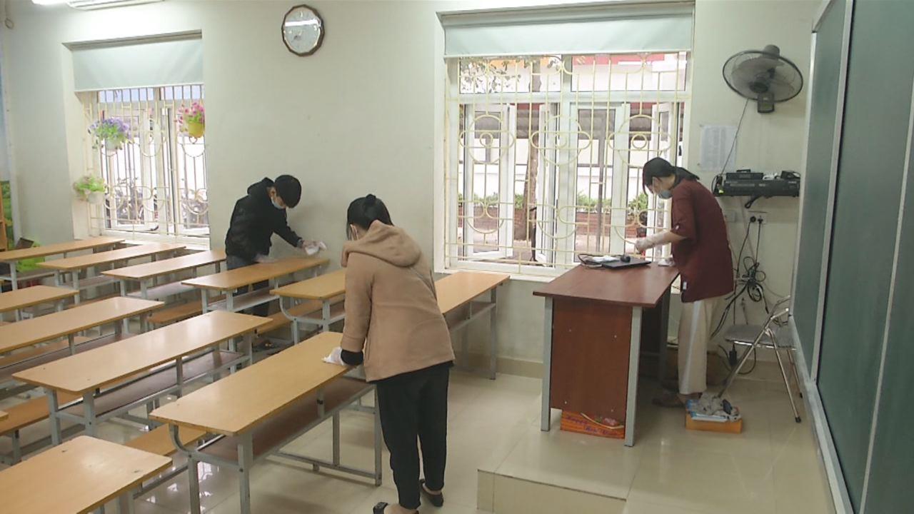 Nhiều trường học trong tỉnh tổng vệ sinh phòng, chống dịch Corona