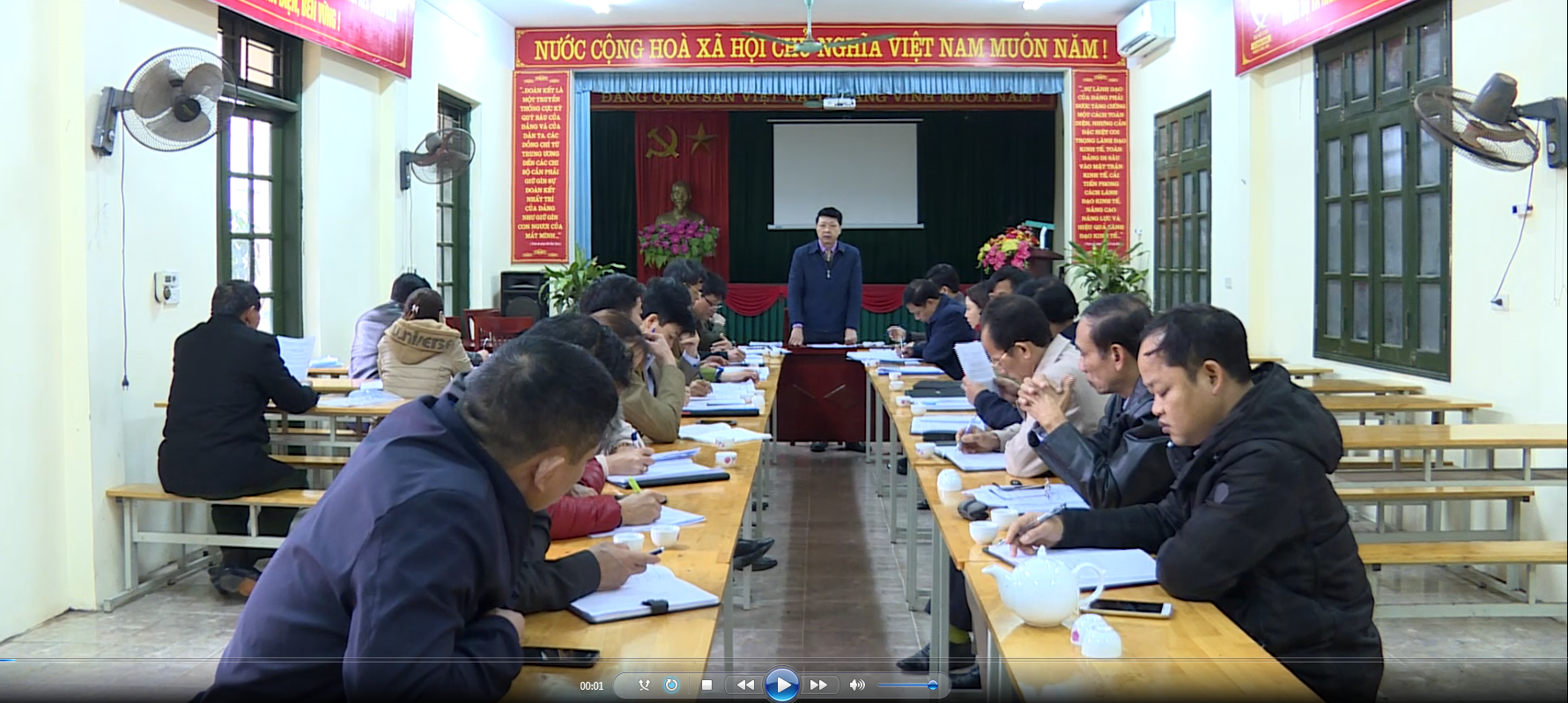 Yên Phong kiểm tra công tác phòng chống dịch viêm phổi cấp 