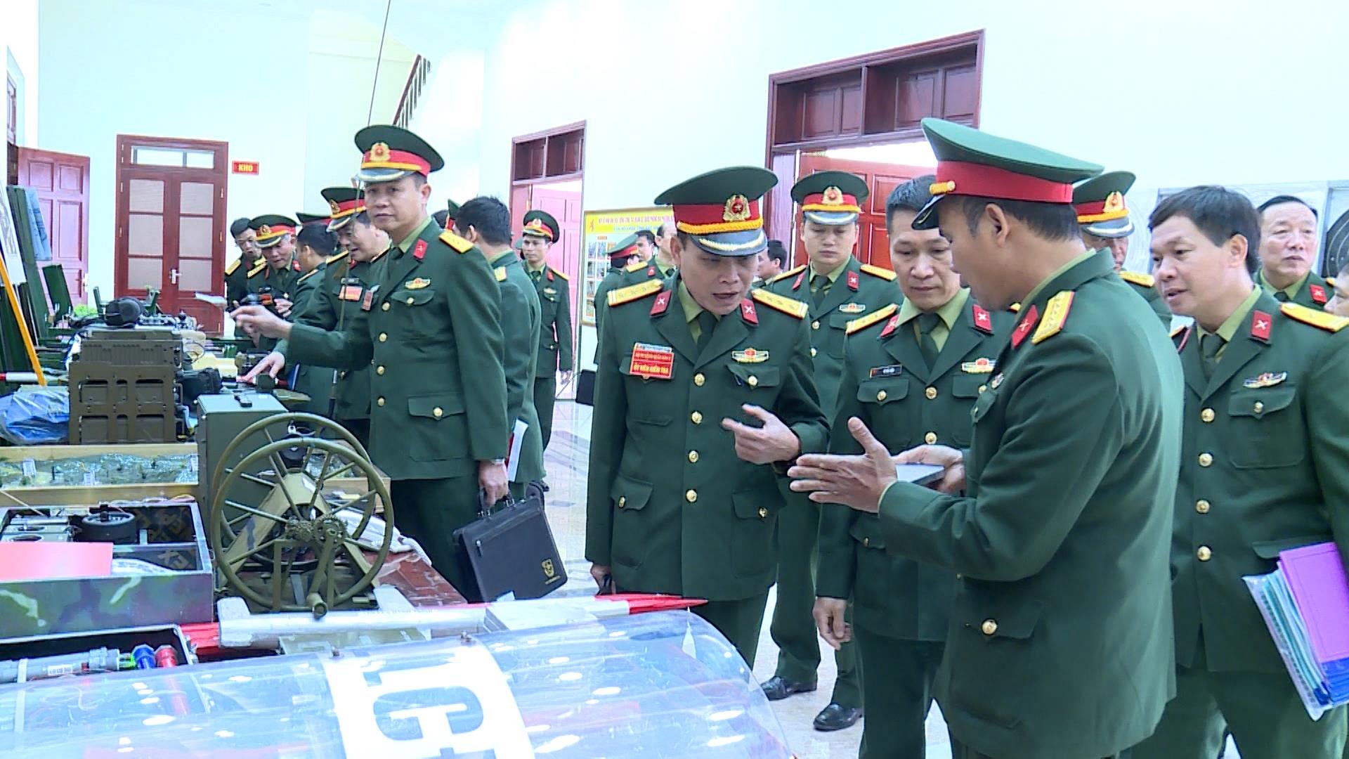 Quân khu 1 kiểm tra công tác chuẩn bị huấn luyện 2020 tại Bắc Ninh