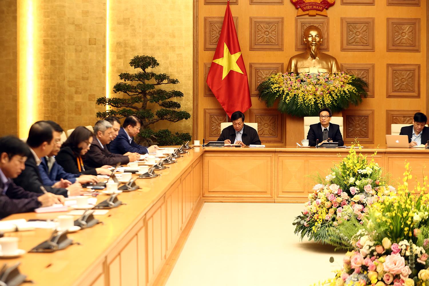 Ngắt dịch sớm, đưa cuộc sống trở lại bình thường