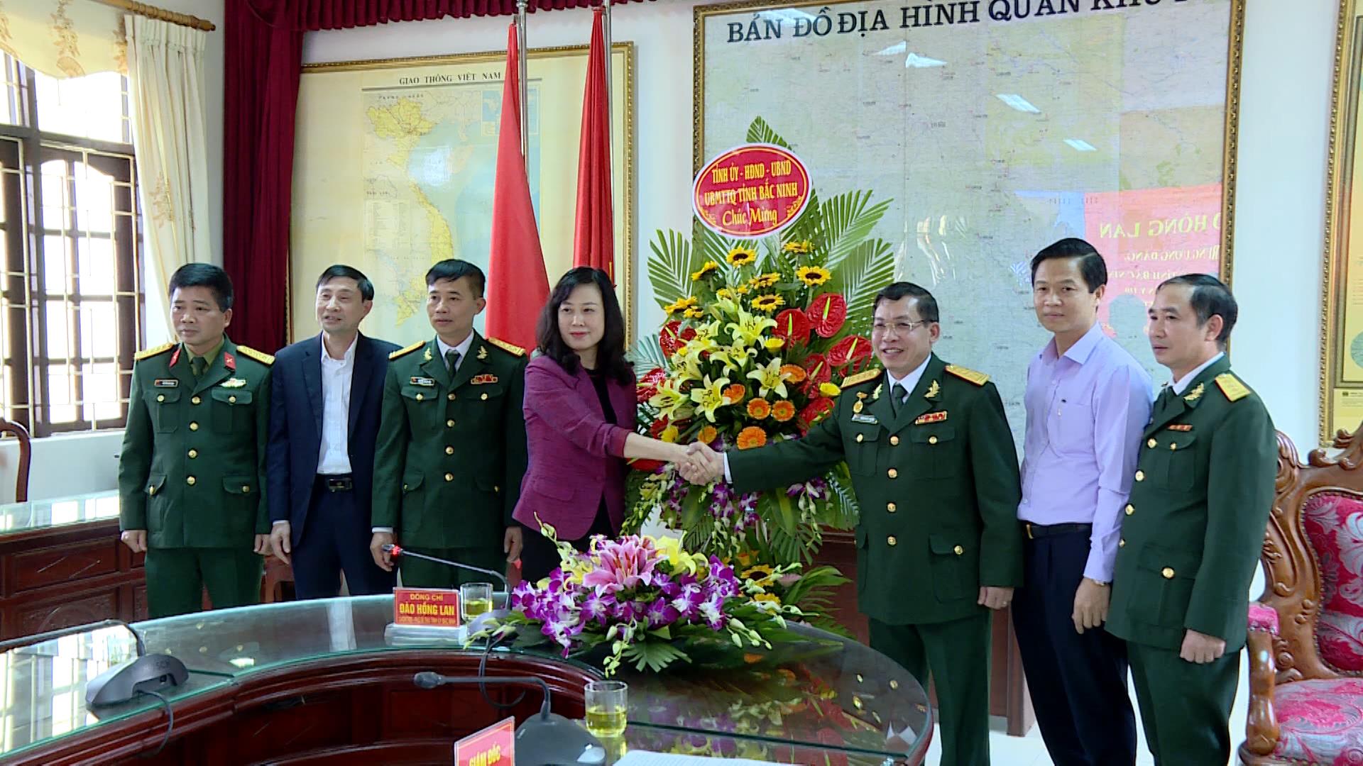 Phó Bí thư Thường trực Tỉnh ủy làm việc với Bệnh viện Quân y 110 về công tác phòng chống dịch Covid-19
