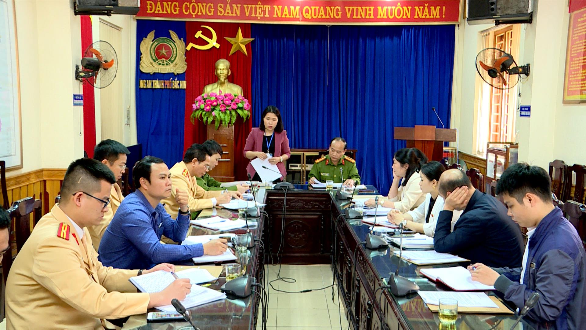 Khảo sát tình hình thi hành pháp luật về xử lý vi phạm hành chính trong lĩnh vực giao thông vận tải