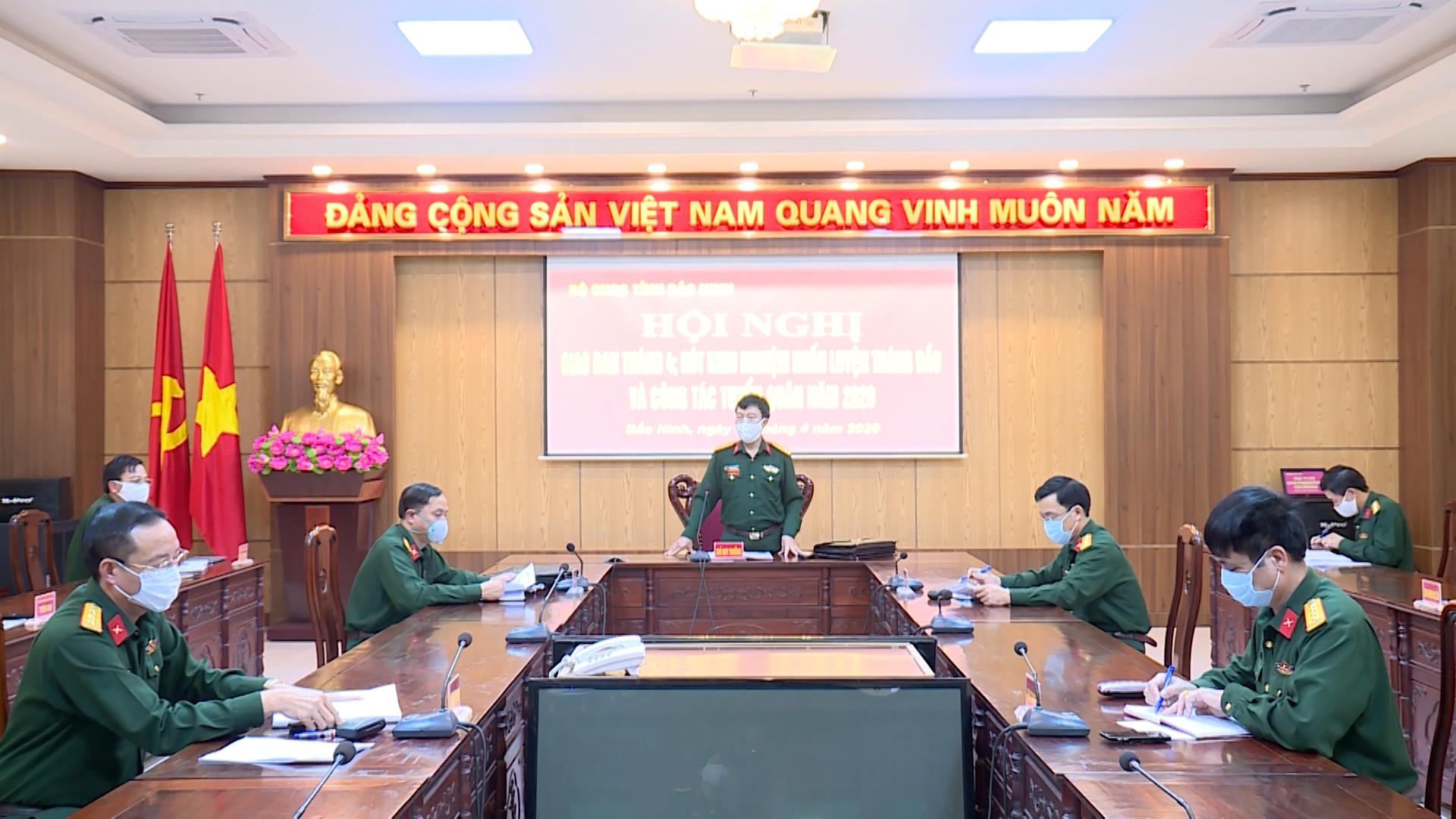 Bộ CHQS tỉnh rút kinh nghiệm tháng đầu huấn luyện và công tác tuyển quân năm 2020