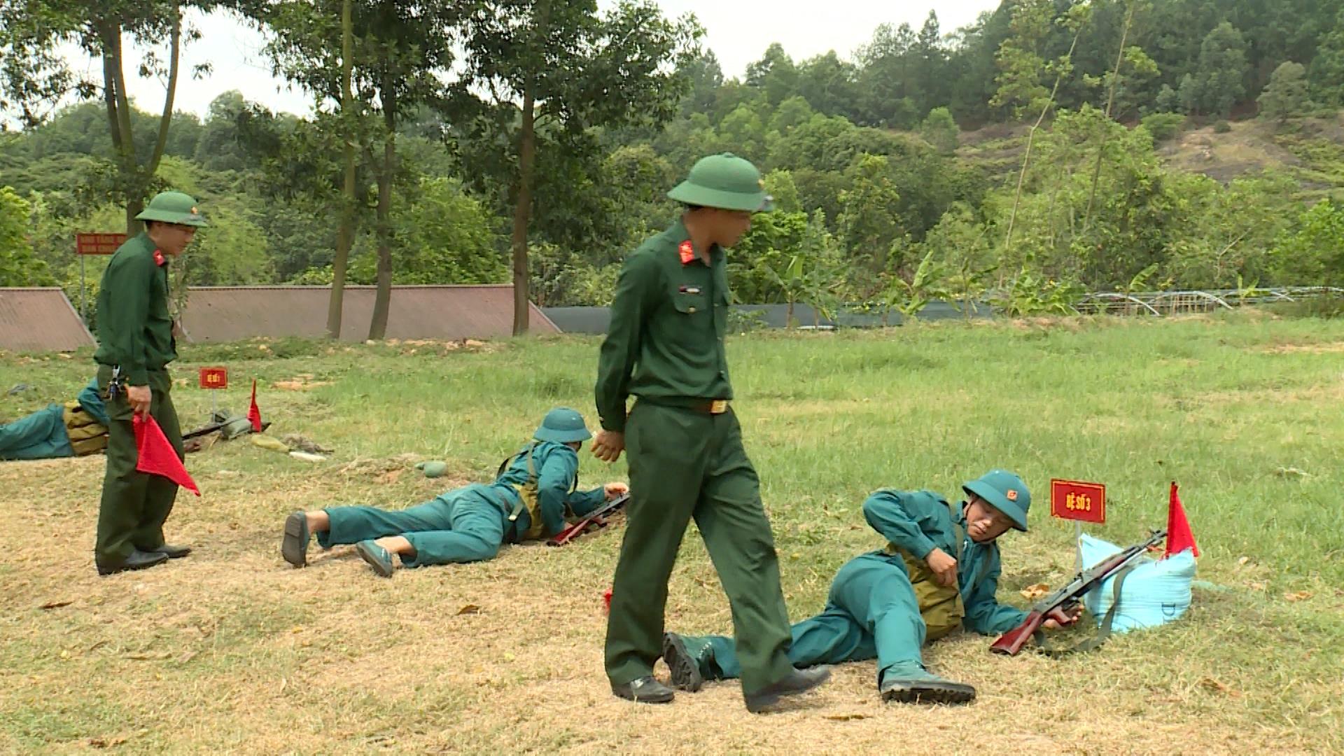 Tổ chức kiểm tra bắn đạn thật tại huyện Yên Phong và thành phố Bắc Ninh