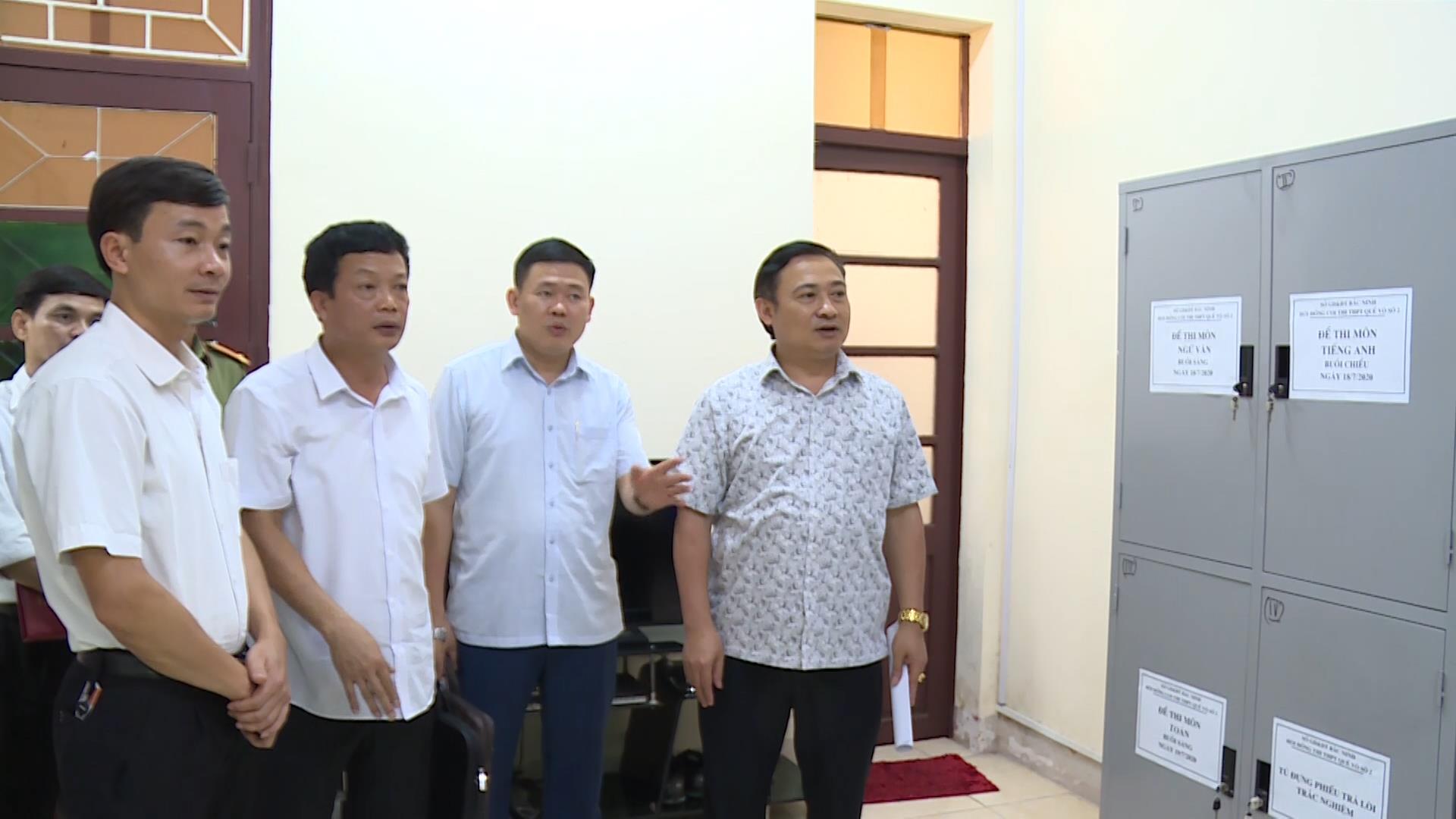 Đoàn công tác của tỉnh kiểm tra các điều kiện tổ chức kỳ thi tuyển sinh 