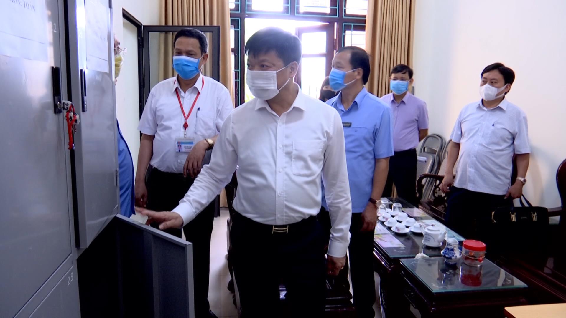 Phó Chủ tịch UBND tỉnh Đào Quang Khải kiểm tra chuẩn bị thi tốt nghiệp THPT năm 2020