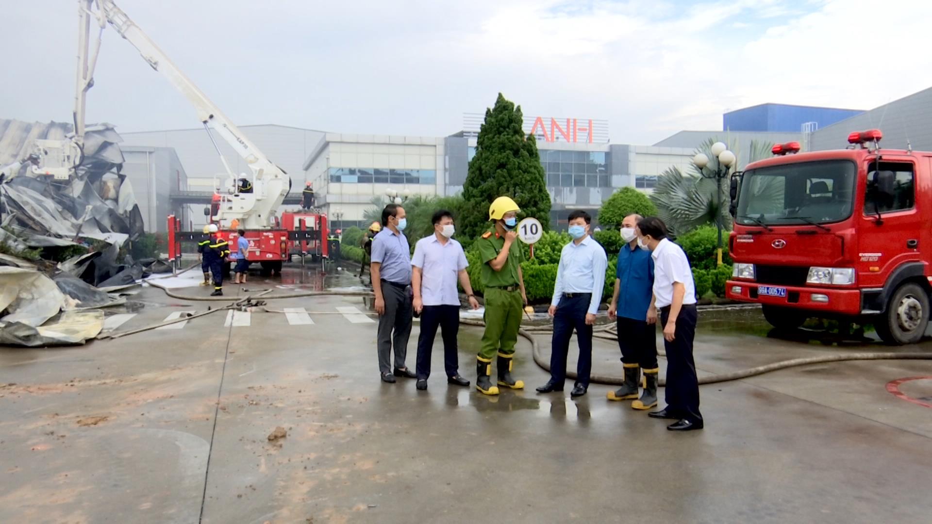 Cháy lớn tại Công ty JAANH Vina, Khu Công nghiệp Yên Phong