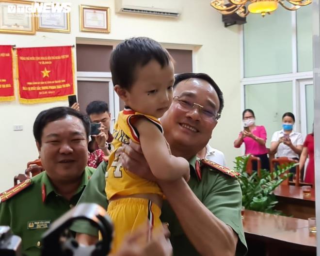 Giải cứu cháu Gia Bảo trở về an toàn với gia đình