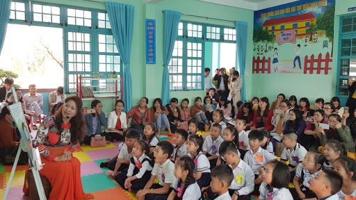 Giáo viên Tiểu học không được phê bình học sinh trước lớp