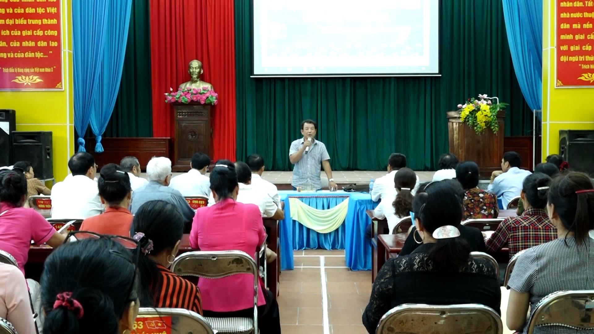 Trung tâm Văn hóa tỉnh khai giảng lớp học hát quan họ tại huyện Gia Bình