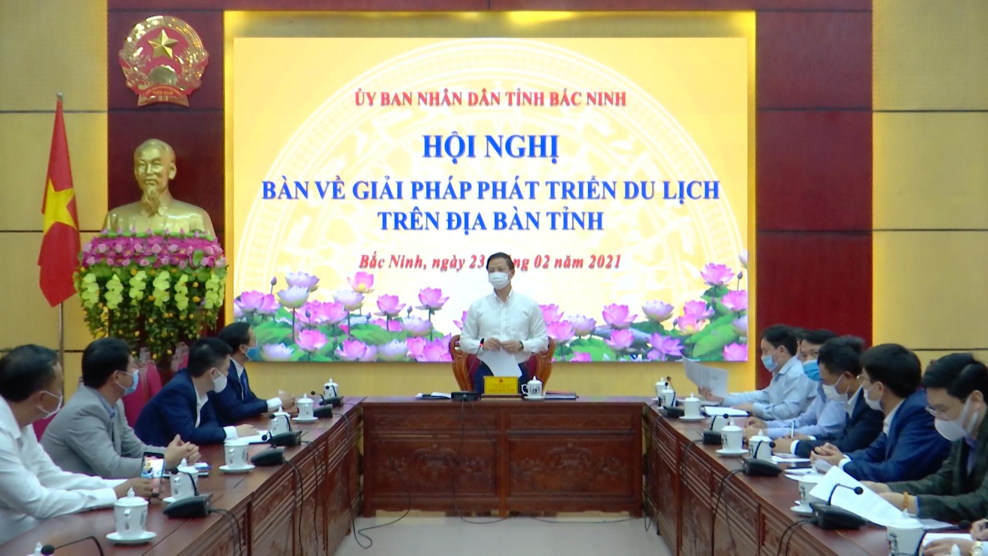 Họp bàn về giải pháp phát triển du lịch trên địa bàn tỉnh