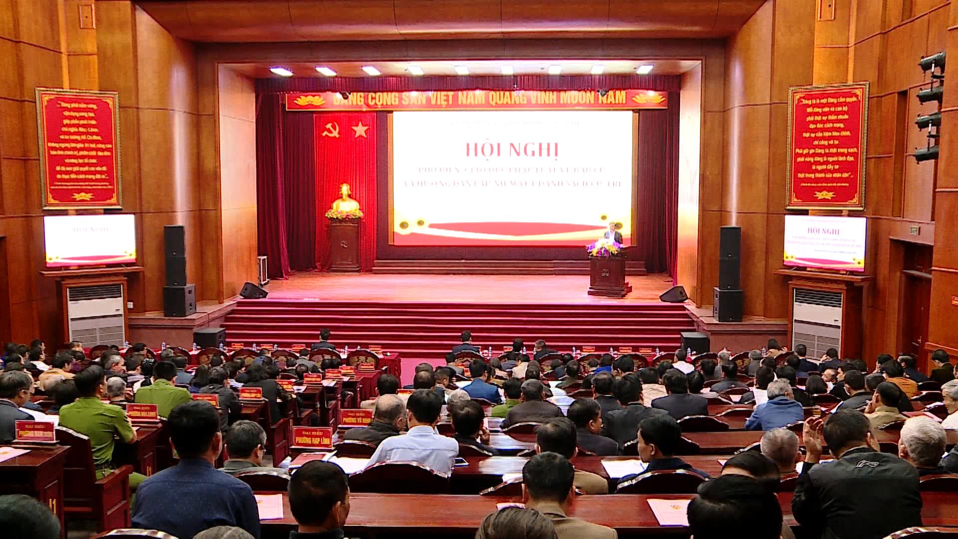 Hội nghị Phổ biến Giáo dục pháp luật về bầu cử  và hướng dẫn lập, niêm yết danh sách cử tri