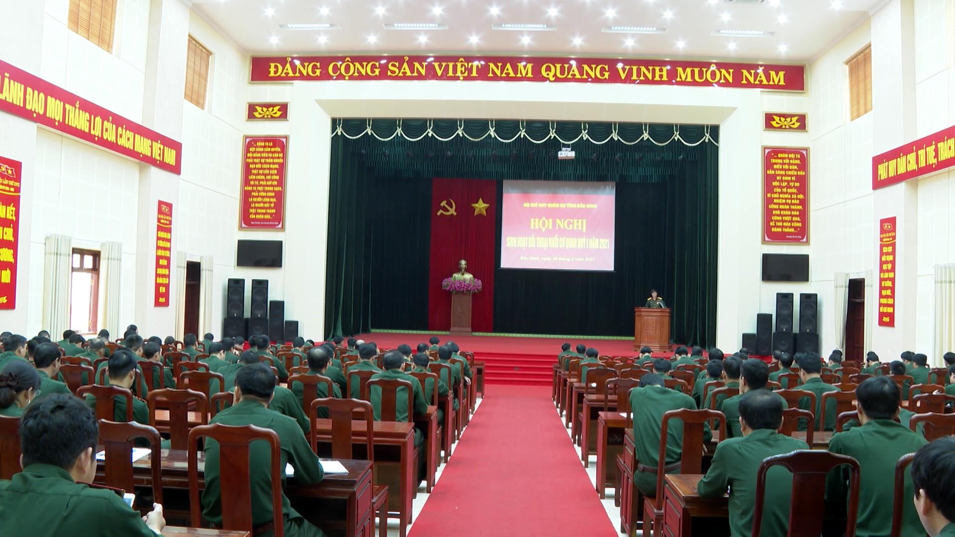 Bộ Chỉ huy Quân sự tỉnh đối thoại dân chủ với cán bộ chiến sĩ