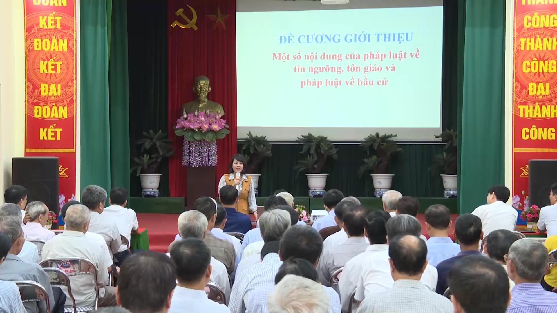 Ban Tôn giáo tỉnh tuyên truyền công tác bầu cử cho đồng bào Công giáo huyện Lương Tài