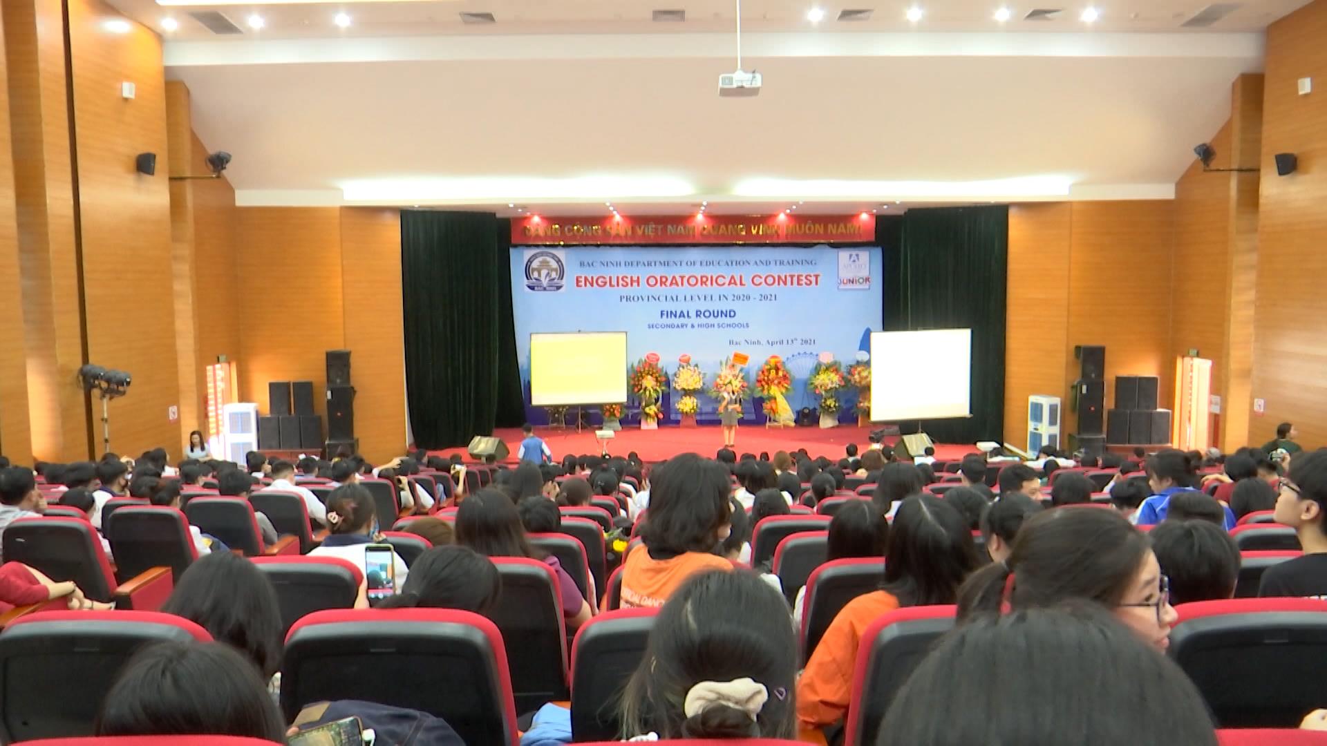 Chung kết Hội thi hùng biện Tiếng Anh cấp tỉnh 2021
