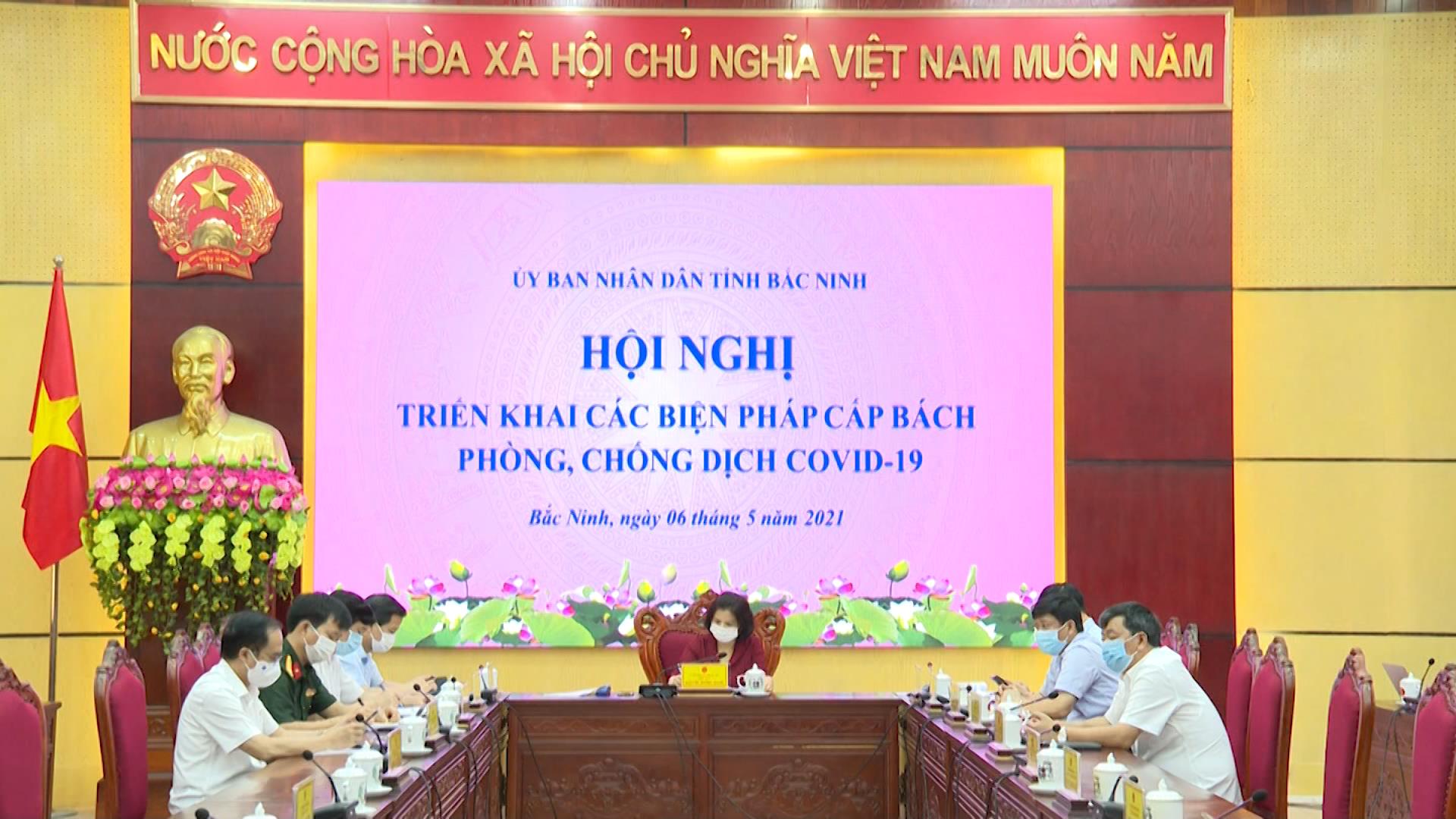 Tiếp tục thực hiện các biện pháp cấp bách phòng, chống dịch