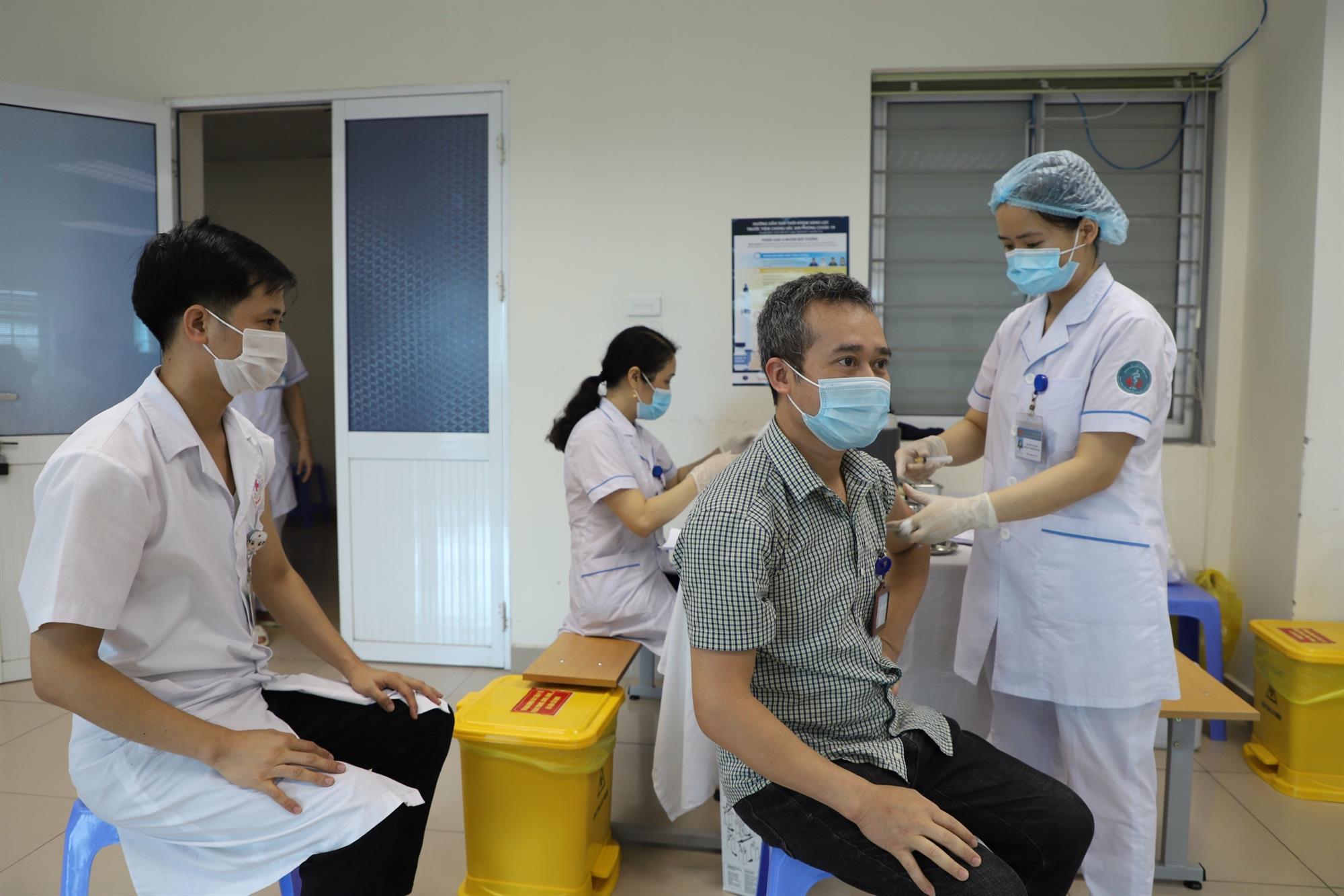 Bắc Ninh: Triển khai tiêm vắc xin COVID – 19 đợt 3, năm 2021