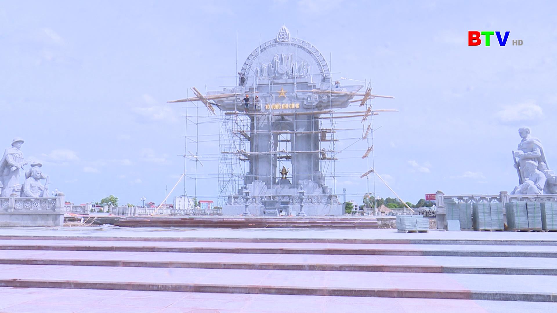 Nghiệm thu hoàn thiện phần mỹ thuật dự án Đài tưởng niệm các Anh hùng liệt sỹ huyện Thuận Thành