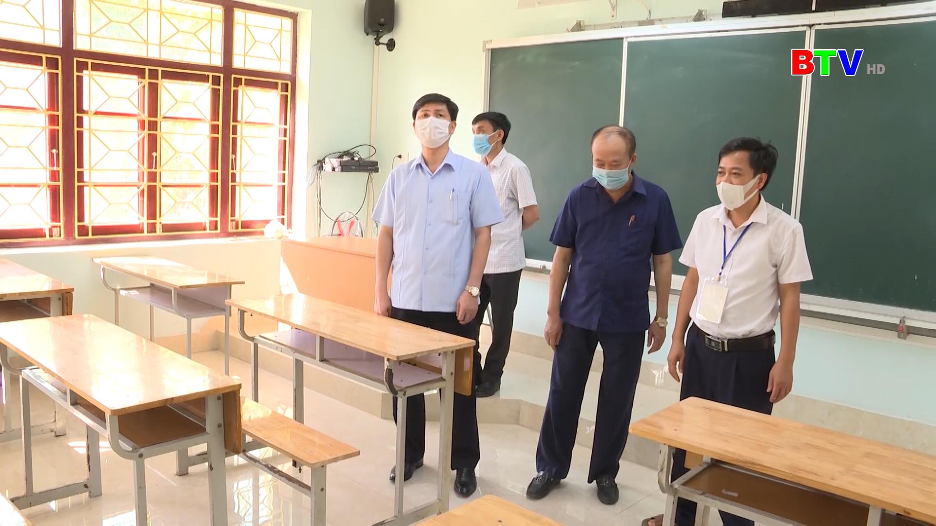 Huyện Lương Tài kiểm tra công tác chuẩn bị thi tốt nghiệp THPT trên địa bàn