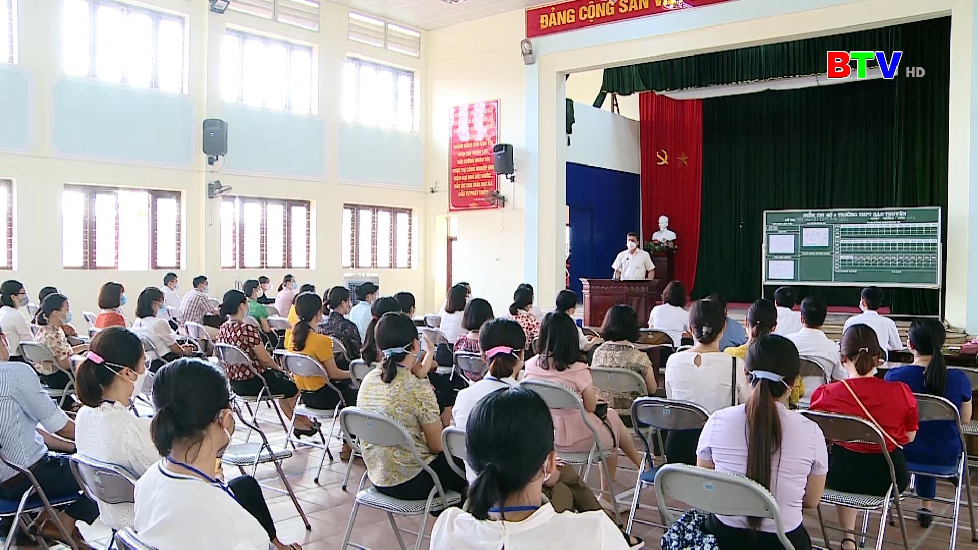 Thành phố Bắc Ninh tổ chức các đoàn đi thăm, động viên các  Hội đồng thi tốt nghiệp THPT năm 2021 