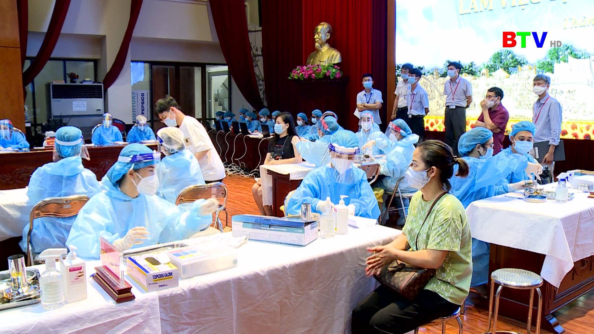 Thành phố Bắc Ninh triển khai tiêm phòng vắc xin Covid 19 đợt 3 năm 2021