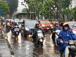 Tin mưa lớn và cảnh báo lốc, sét, mưa đá, gió giật mạnh ngày 14/8/2021