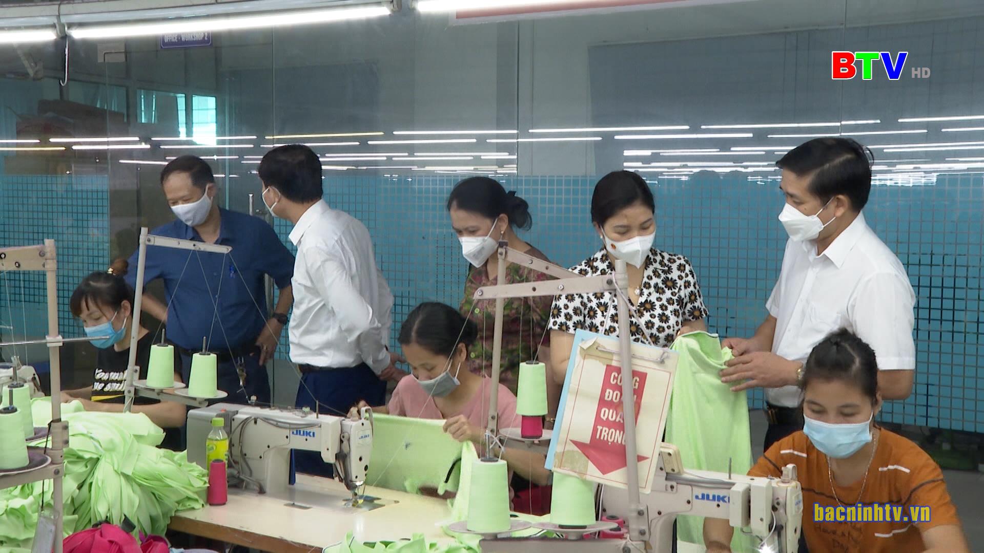 Giải ngân gần 45 tỷ đồng cho vay trả lương phục hồi sản xuất