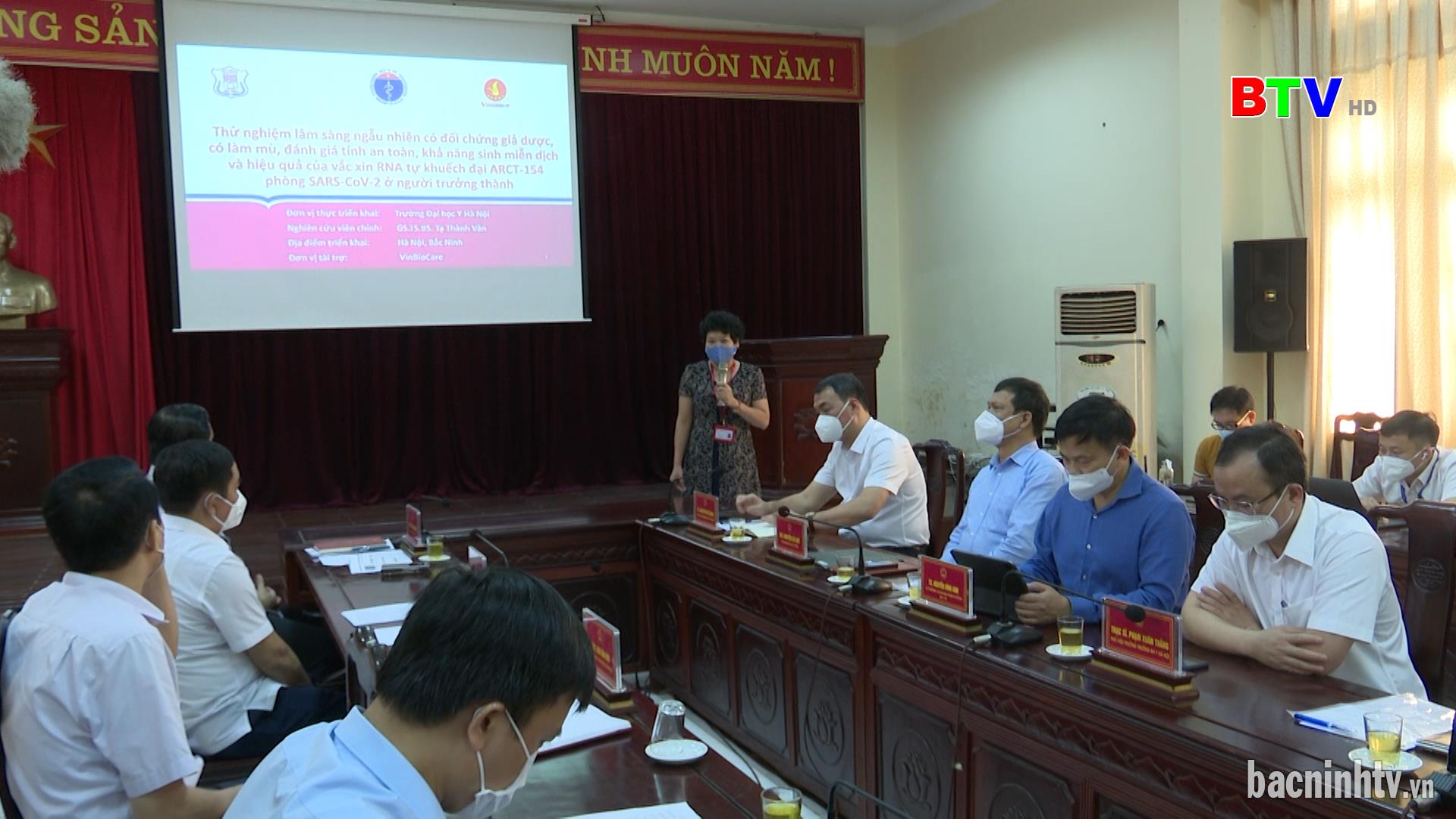  Bộ Y tế kiểm tra thử nghiệm lâm sàng vắc xin ARCT-154 tại huyện Yên Phong