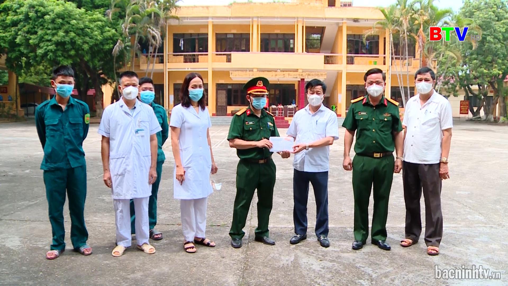 Thành phố Bắc Ninh kiểm tra khu cách ly tập trung các công dân trở về  địa phương từ thành phố Hồ Chí Minh 