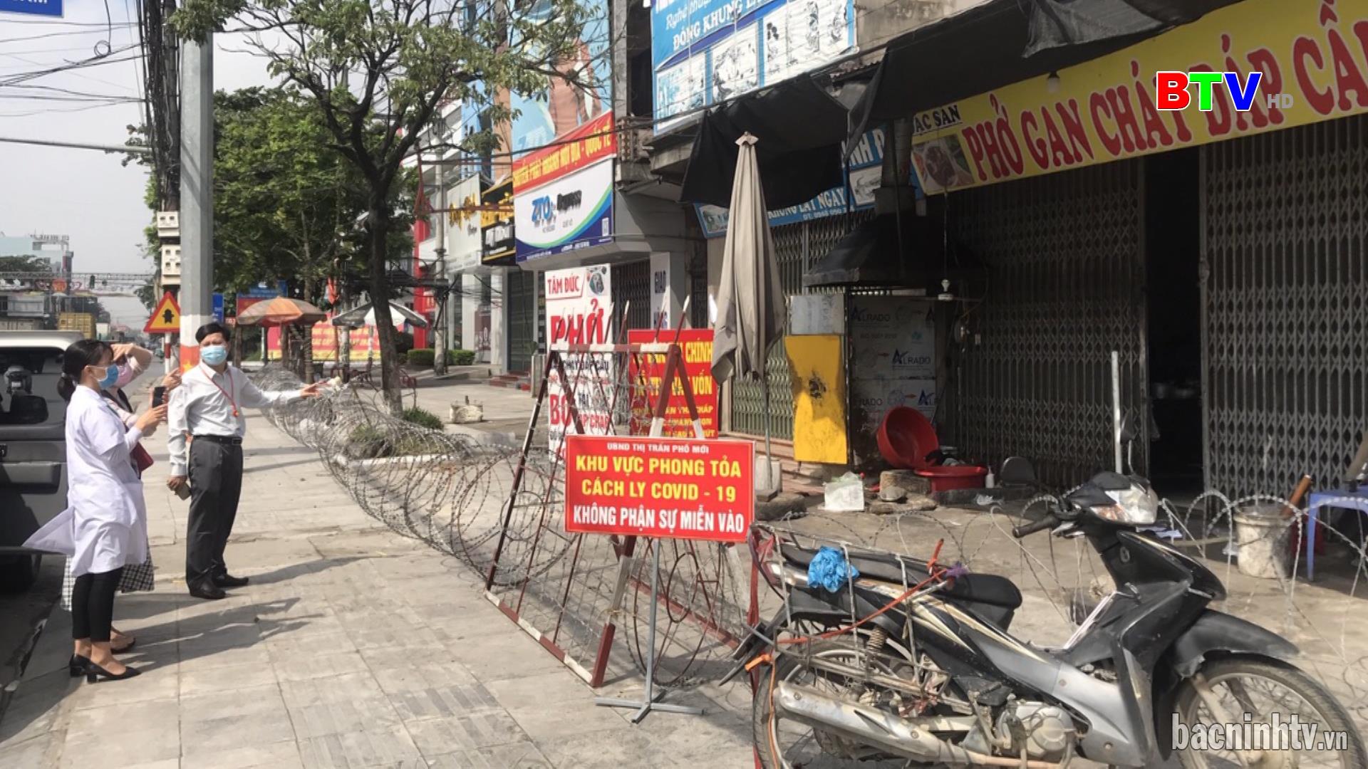 Quế Võ khẩn trương khoanh vùng, xử lí ổ dịch tại thị trấn Phố Mới