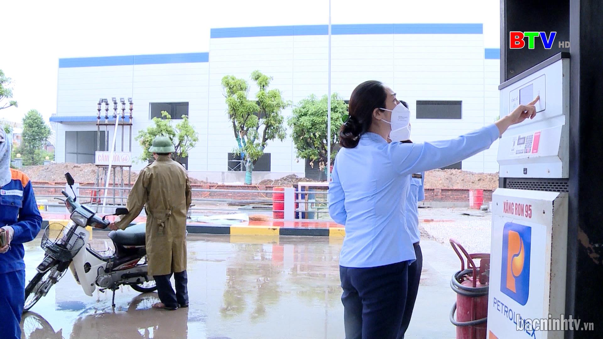 QLTT BN tăng cường kiểm soát mặt hàng xăng dầu
