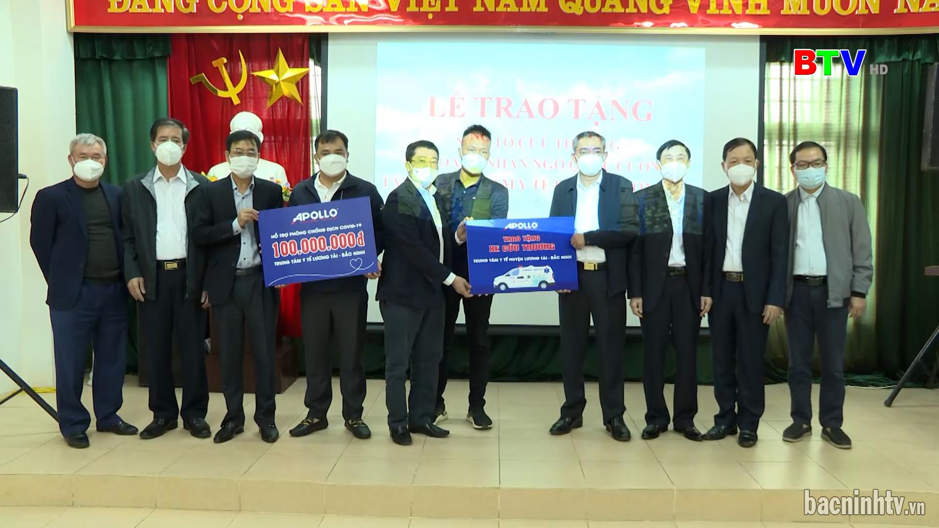 Trao tặng xe cứu thương cho Trung tâm Y tế huyện Lương Tài
