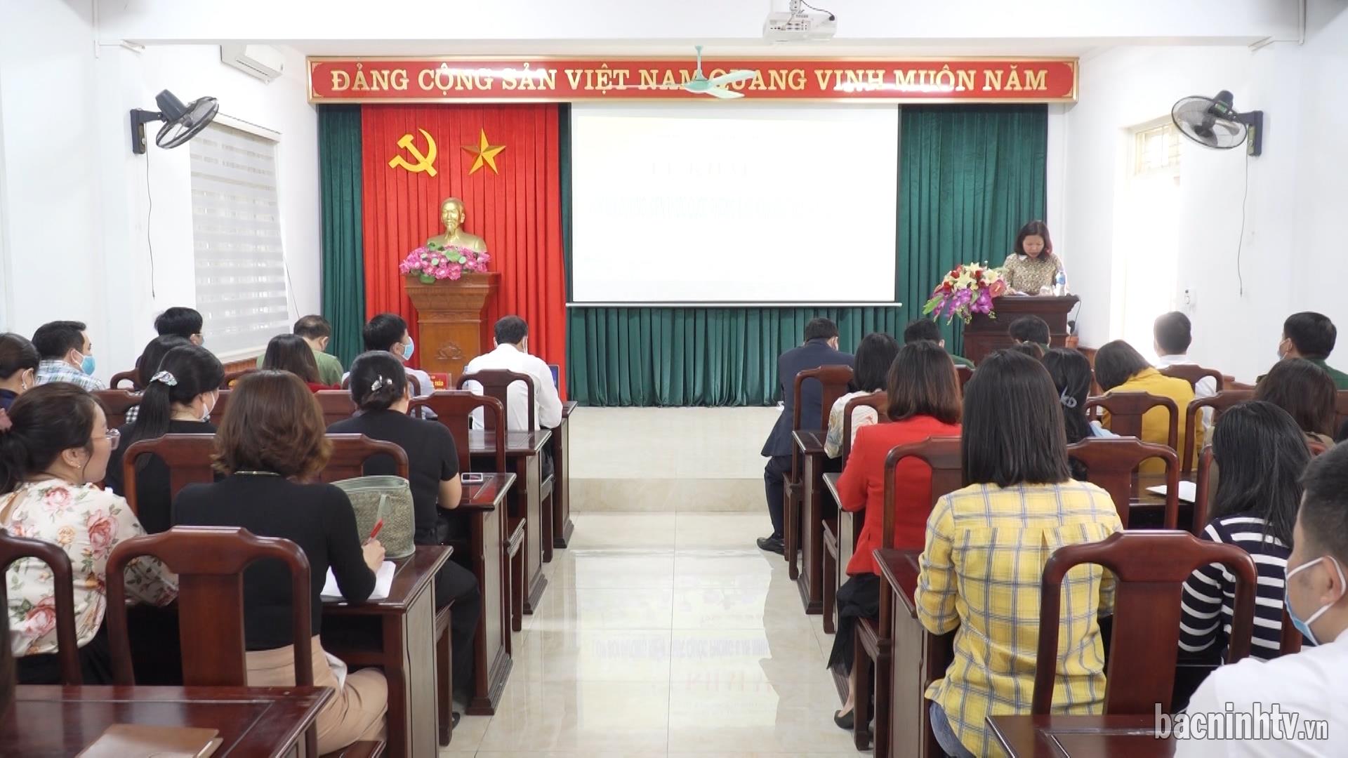 Từ Sơn: Khai mạc lớp bồi dưỡng kiến thức Quốc phòng – An ninh đối tượng 4