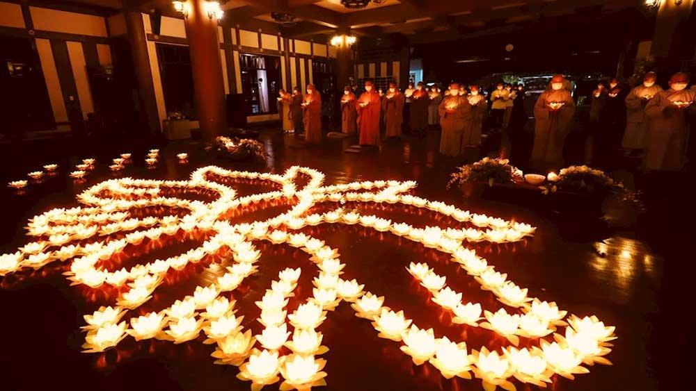 Dừng các hoạt động văn hóa, văn  nghệ, vui chơi giải trí thời điểm tổ chức Lễ tưởng niệm đồng bào tử vong, cán bộ, chiến sĩ hy sinh trong đại dịch Covid-19