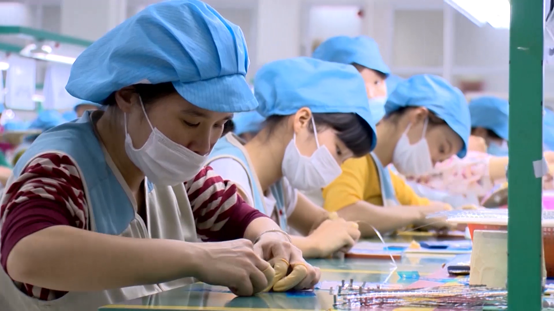 Doanh nghiệp FDI nộp ngân sách gần 10 nghìn tỷ đồng