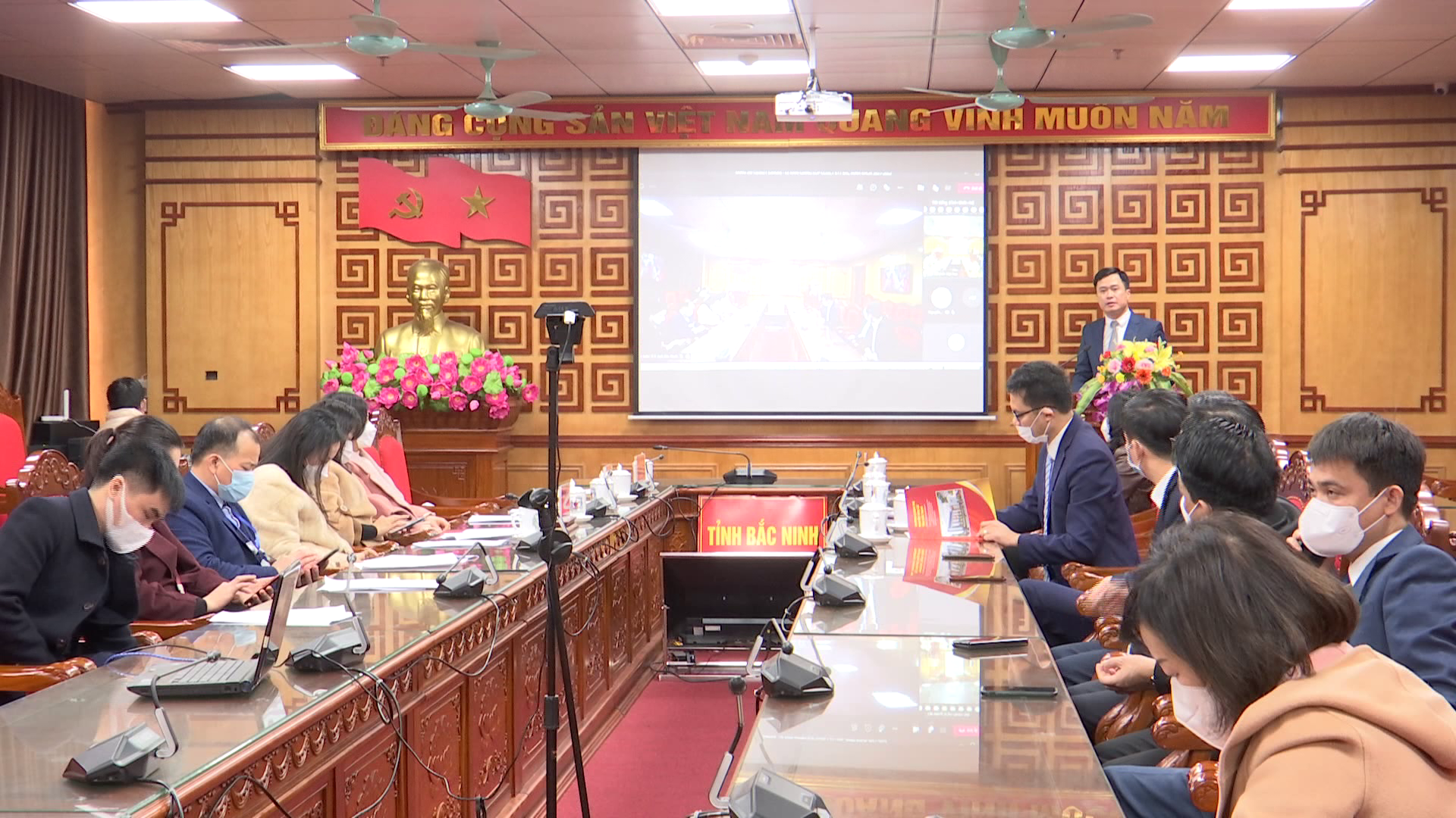 Khai giảng lớp Cao cấp LLCT hệ không tập trung khóa 2021-2023