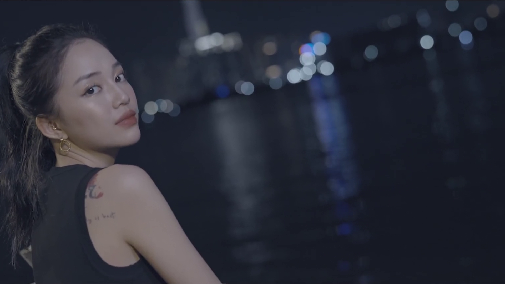 Loạt MV được ra mắt vào khung giờ vàng của thế giới VPOP