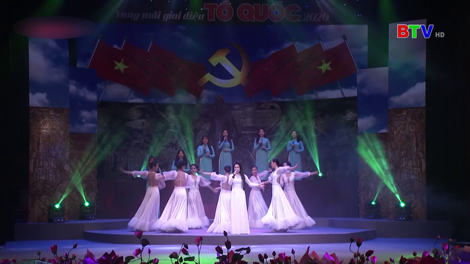 Cánh én mùa xuân