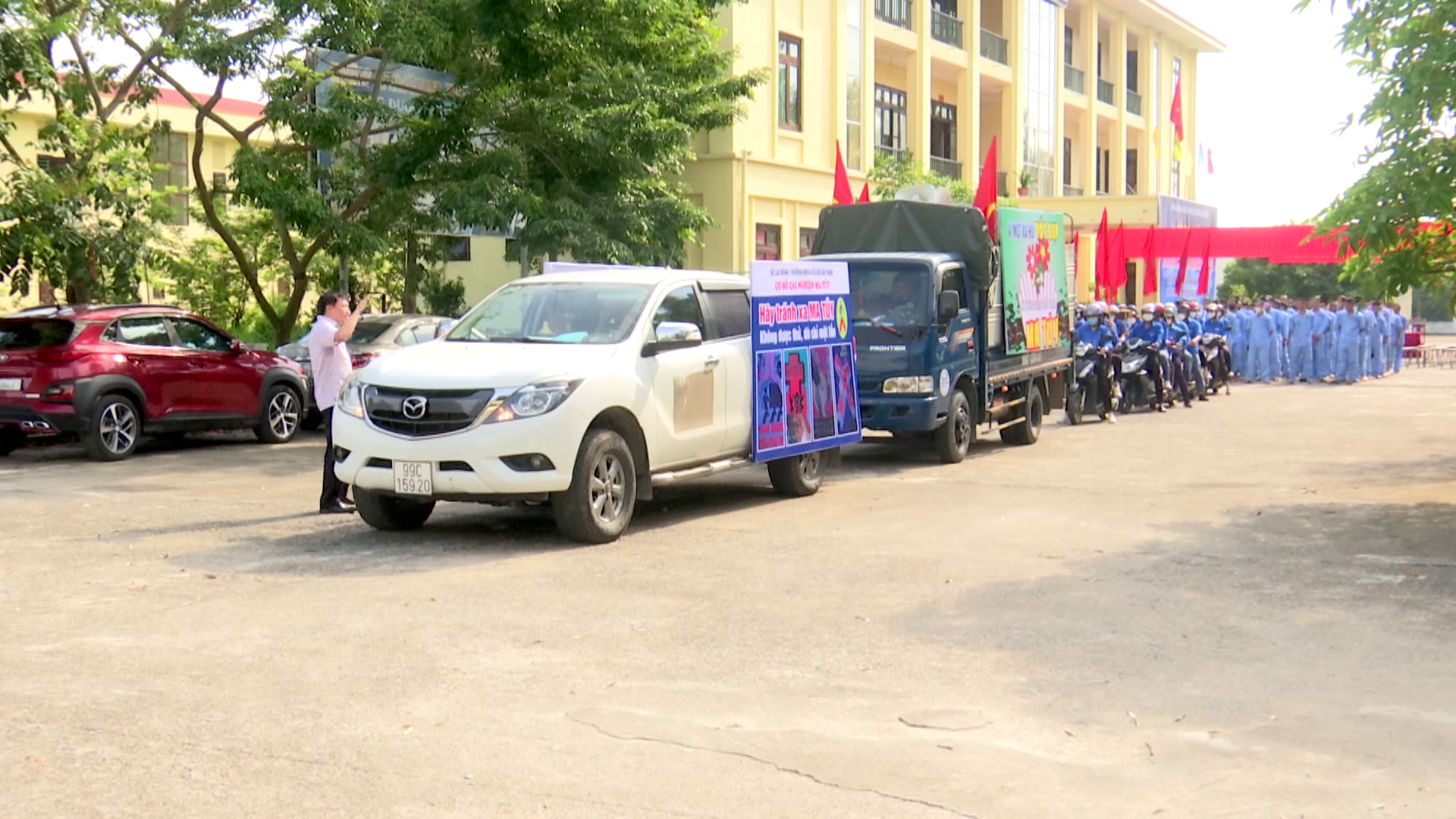Ra quân hưởng ứng Tháng hành động phòng, chống ma túy 2022