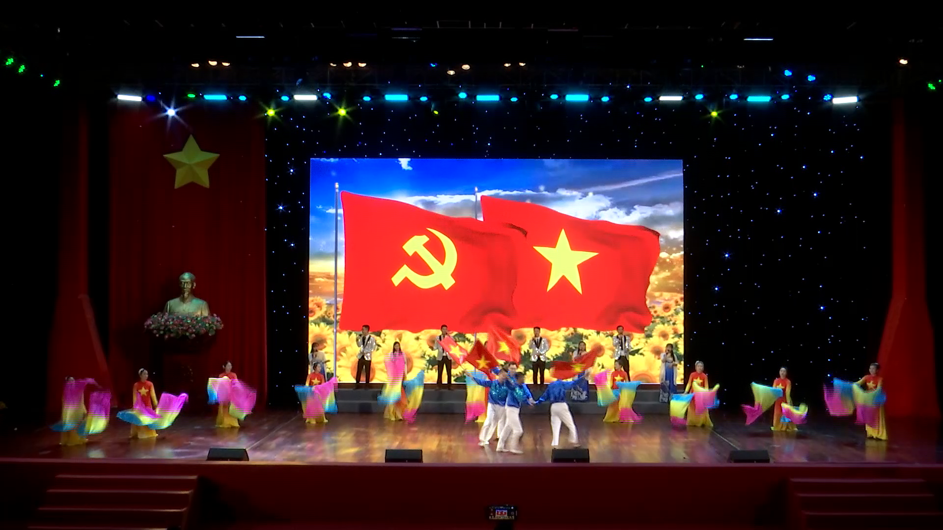 Hội thi “Tiếng hát công nhân lao động lần thứ V”
