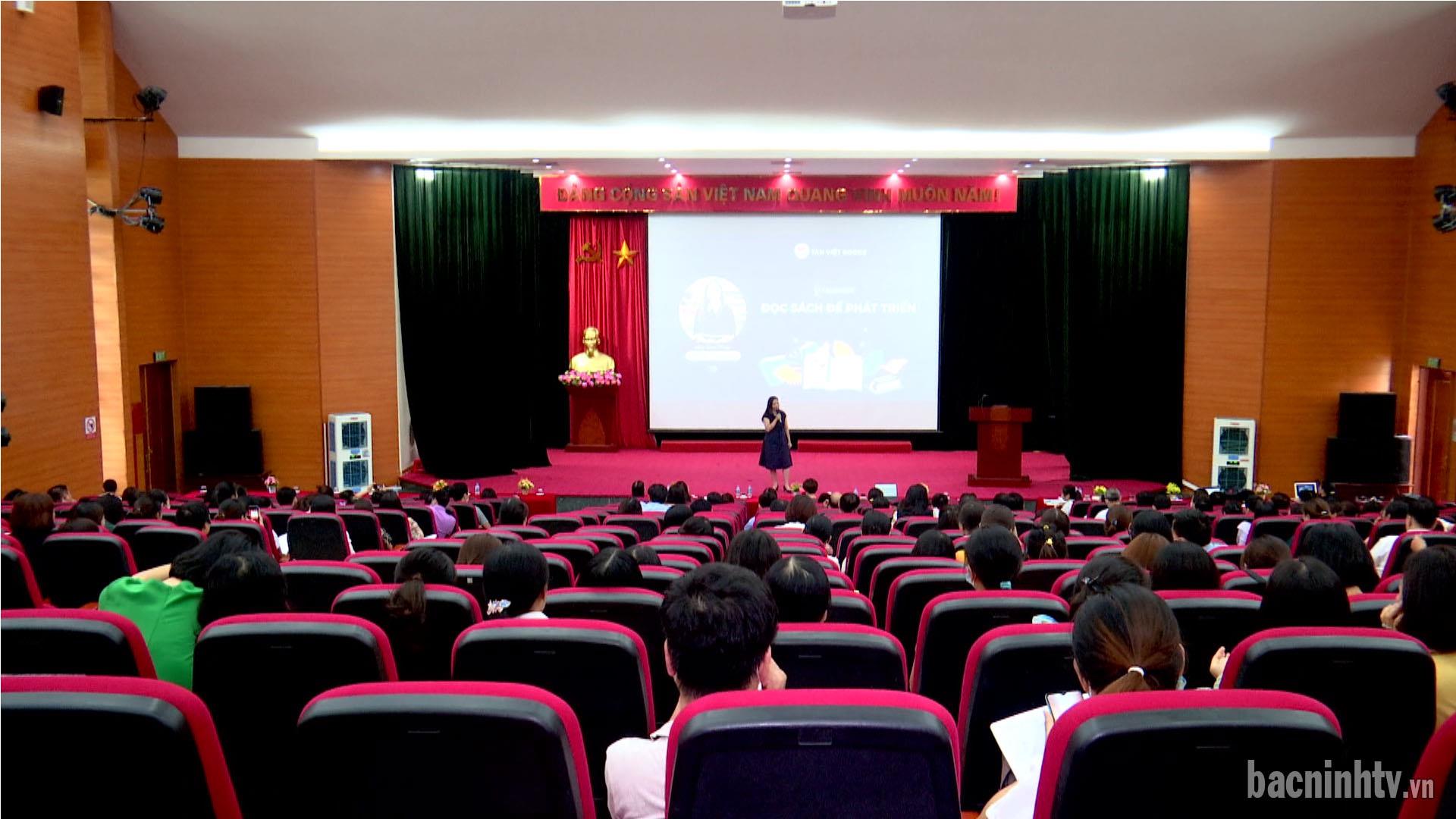 Tập huấn nghiệp vụ thư viện cho các trường học năm 2022   