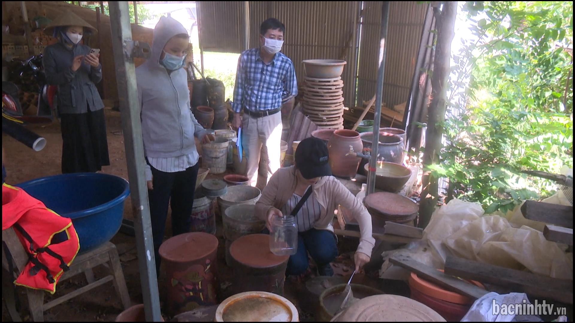 Giám sát phòng, chống sốt xuất huyết tại TP Bắc Ninh, huyện Quế Võ