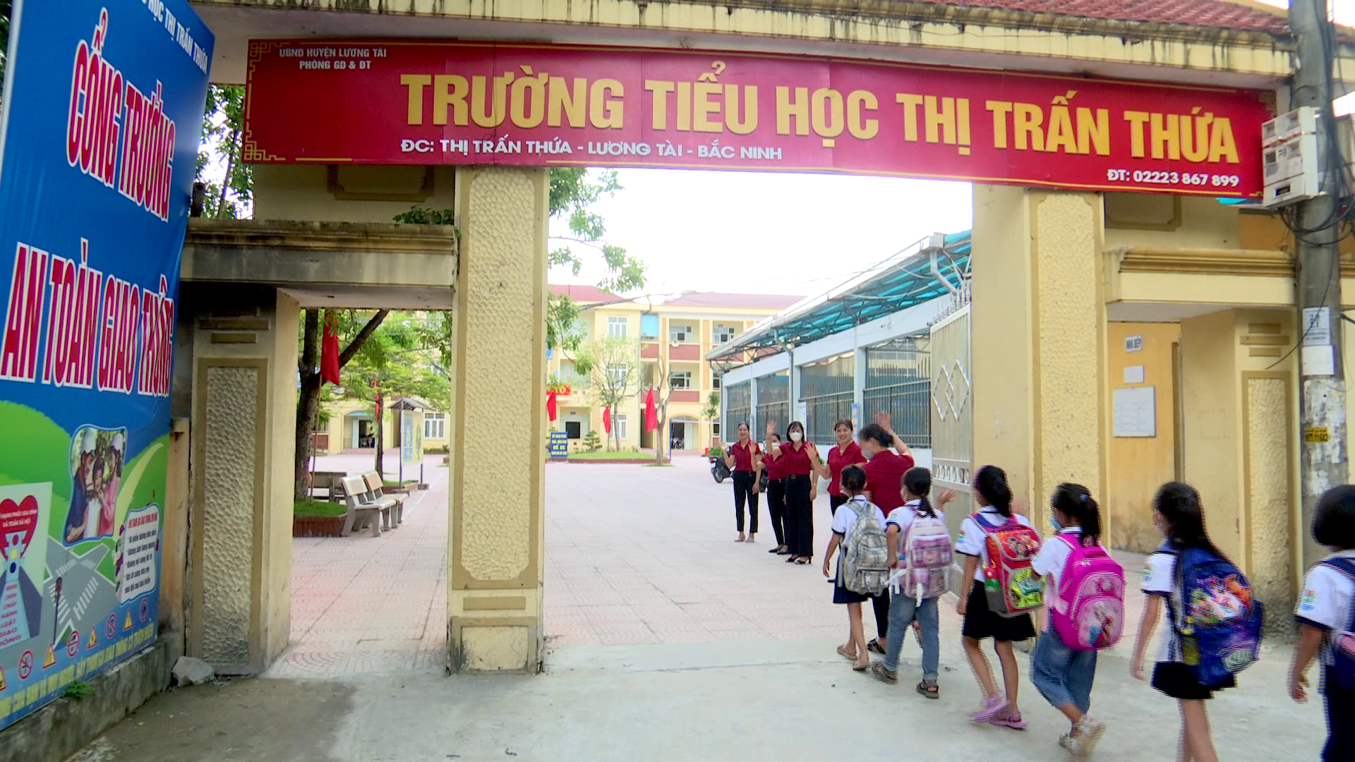 Trên 31.000 học sinh các cấp tựu trường chuẩn bị năm học mới   