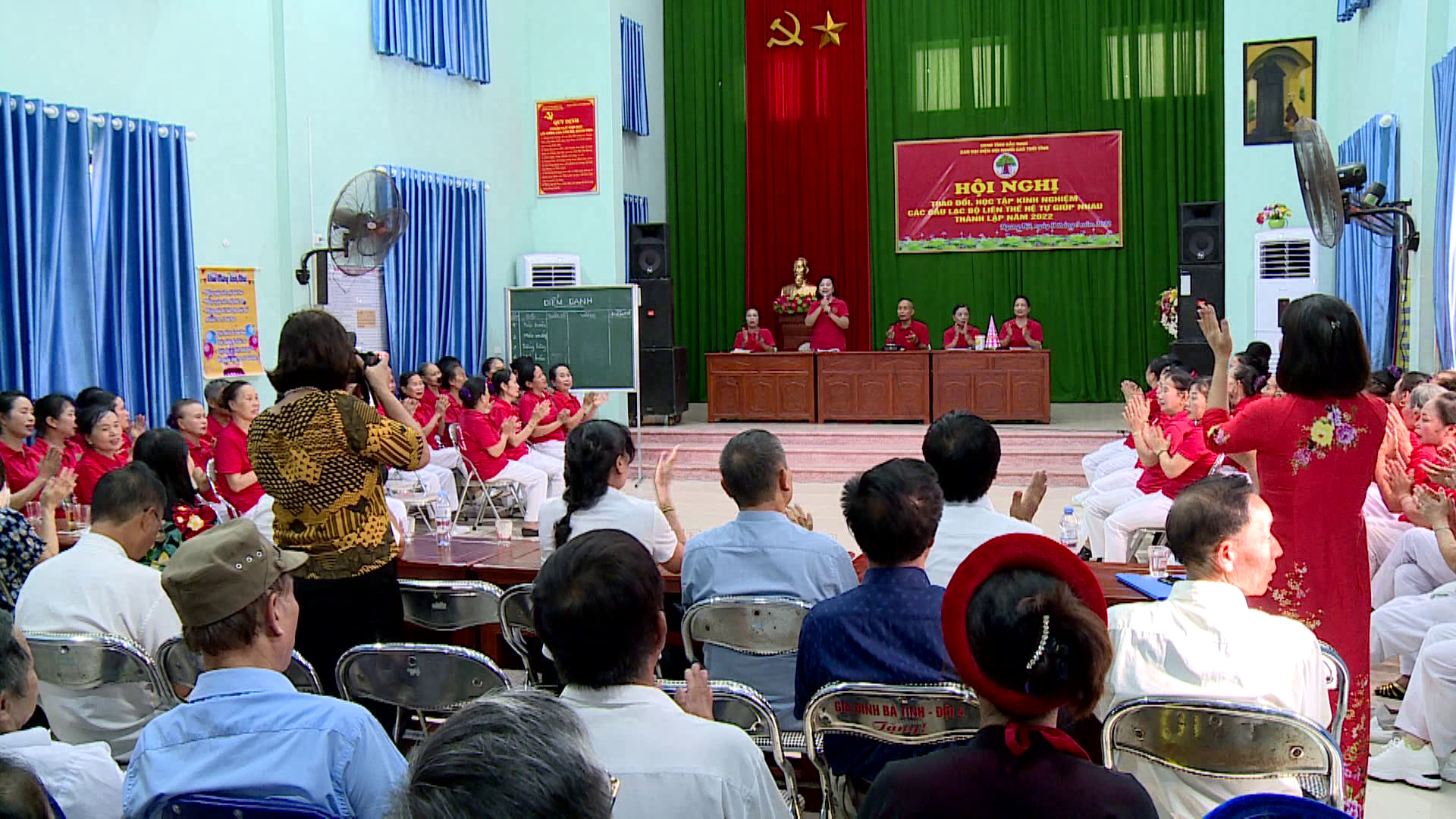 Các CLB Liên thế hệ tự giúp nhau trao đổi, học tập kinh nghiệm