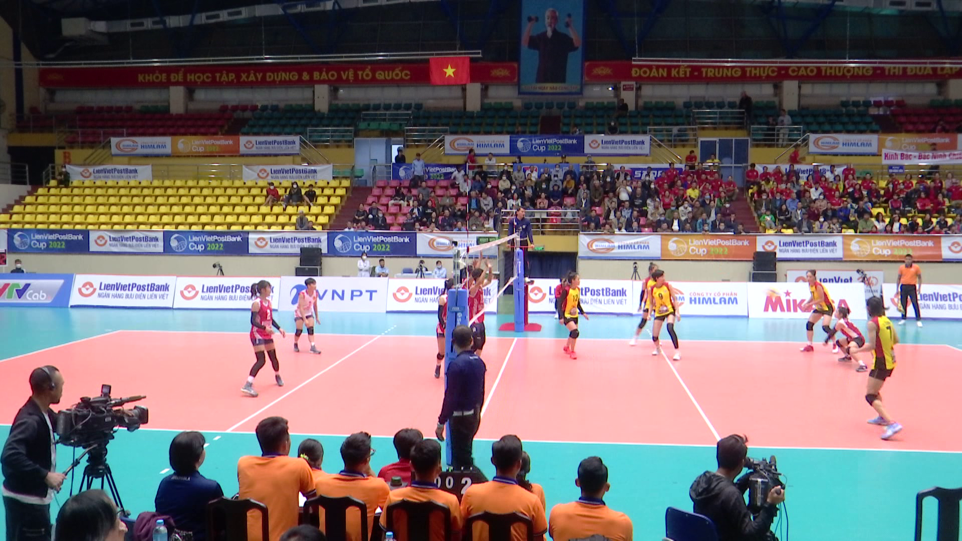 Ngày thứ 6 giải Bóng chuyền Cup LienVietPostBank – Kết thúc vòng bảng