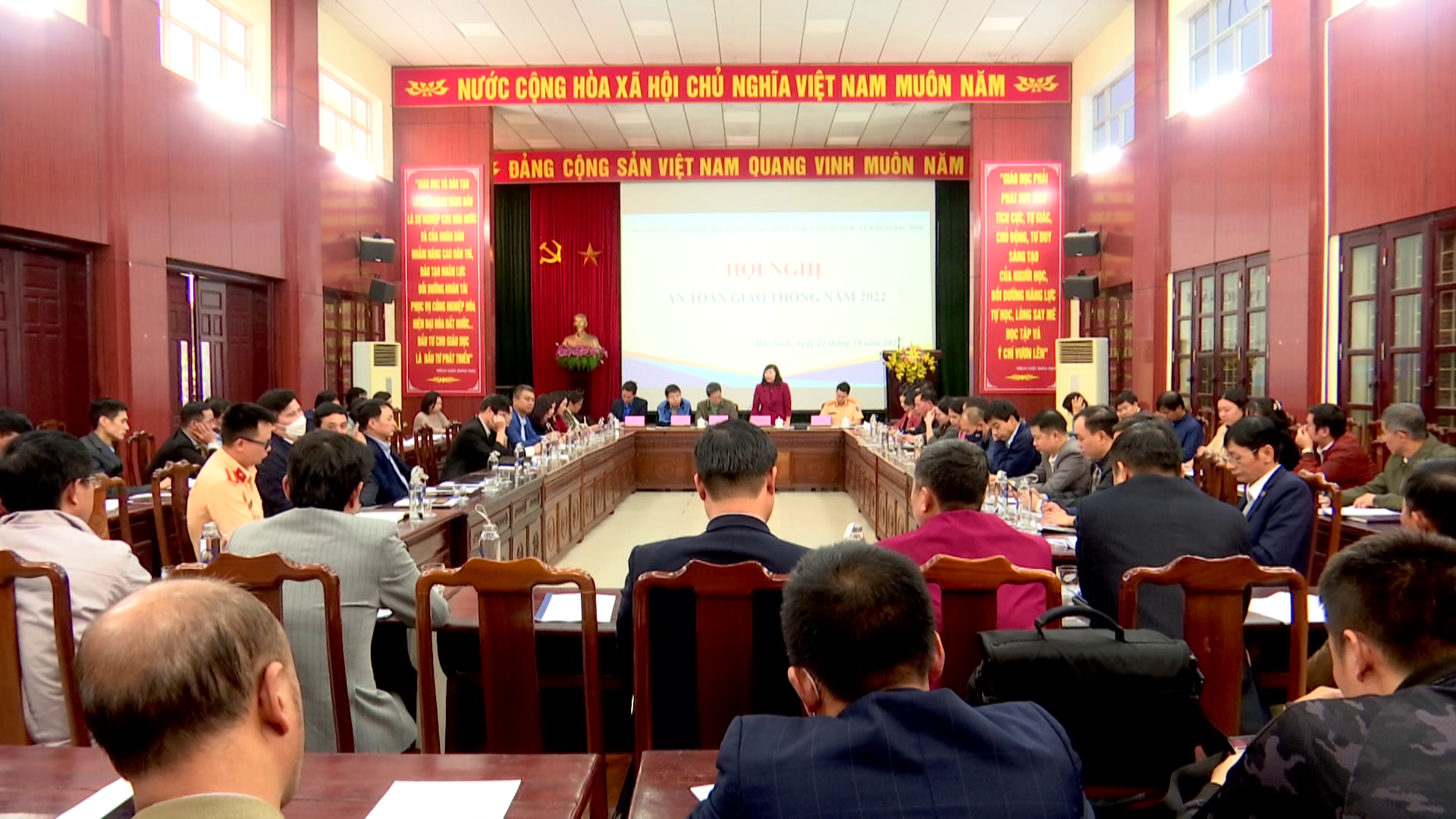 Triển khai đảm bảo an toàn giao thông trường học
