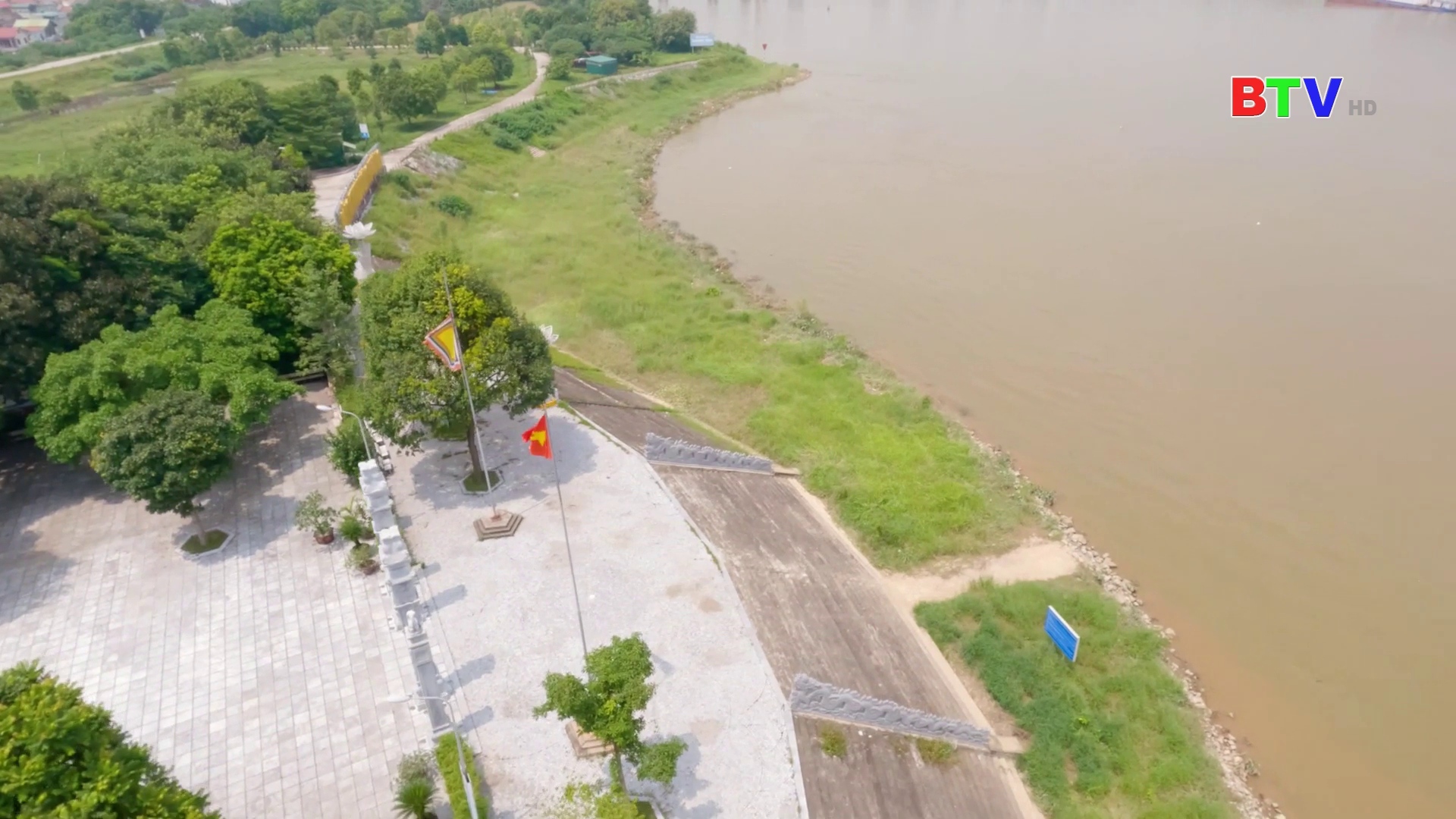 DU LỊCH BỜ NAM SÔNG ĐUỐNG