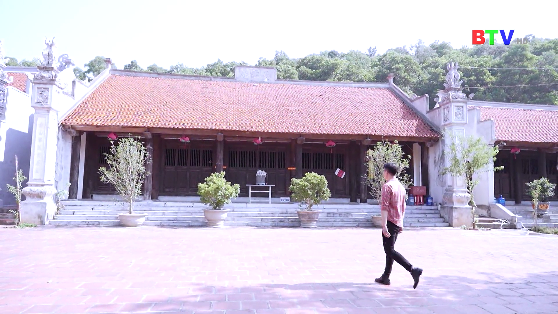 THEO DẤU TRẠNG NGUYÊN