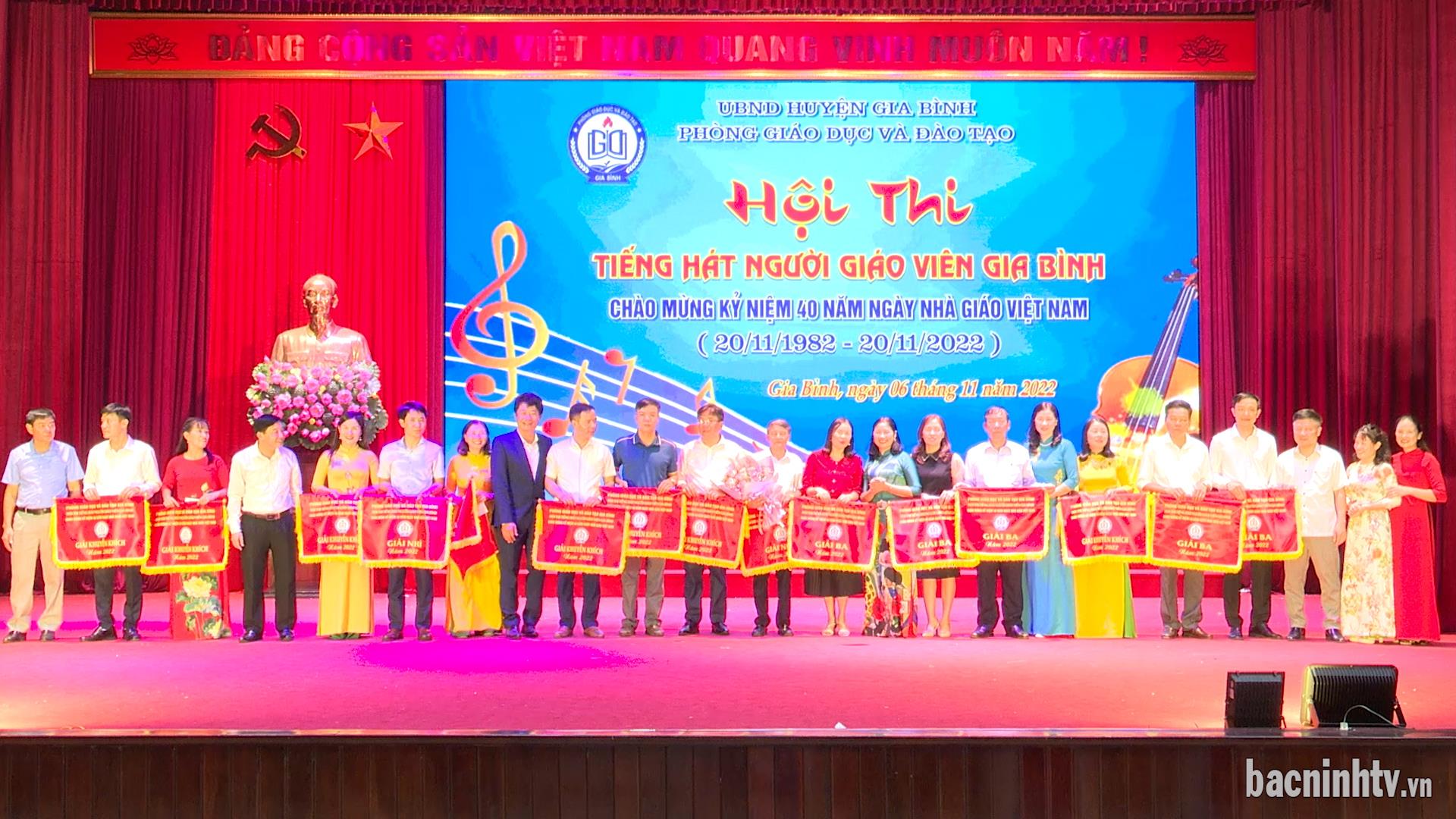 Hội thi Tiếng hát người giáo viên nhân dân huyện Gia Bình